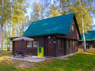Kemp stribrny rybnik Hotels near Hradecké městské lesy