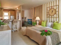 Gran Oasis Resort Hotels in Chayofa