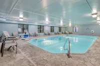 Holiday Inn Express & Suites Columbus Airport Hotels in Franklin County