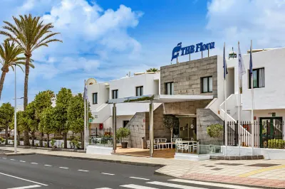 Hotel THB Flora Отели рядом с достопримечательностью «Bodegon El Campesino»