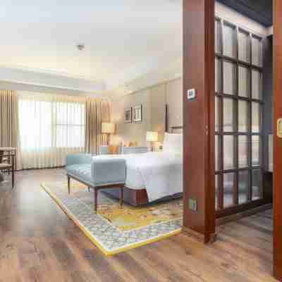 Radisson Collection Hotel & Spa, Riverfront Srinagar Rooms