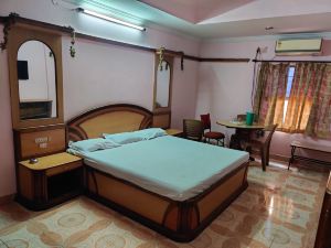 Hotel Vishnu Residency