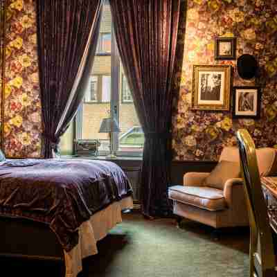 Hotel Pigalle Rooms