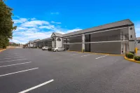 Rodeway Inn Cleveland TN I-75 - Parkplatz