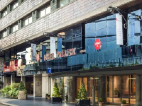 Hotel Palafox Zaragoza Hoteles cerca de Gran Vía