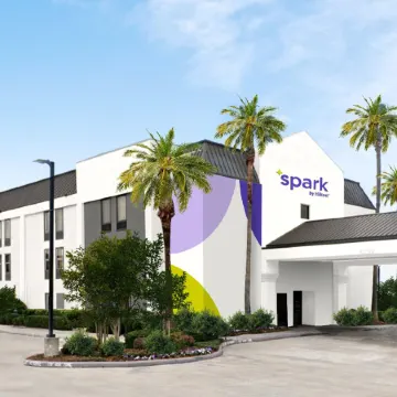 Spark by Hilton Rochester University Area