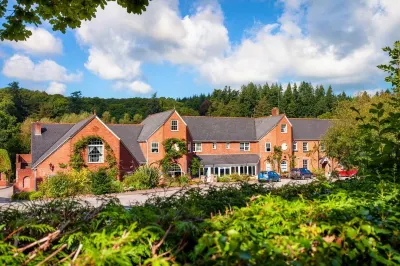 Fox & Hounds Country Hotel Burrington otelleri