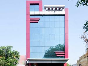 OYO Flagship Hotel Parag Inn