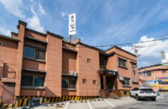 Daejeon Flying Star Hotels near Woosong University, Eastern Campus