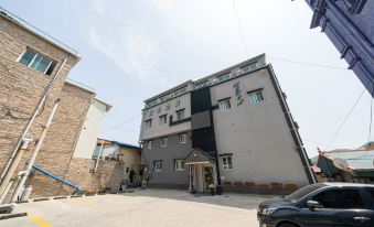 1. 파주 나우..
