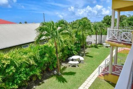 Prospect 2-Bedroom Apt #1