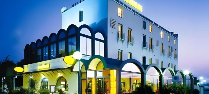 Miramare Hotel Ristorante Convegni Aperto Tutto l'Anno Hotels in Cesenatico