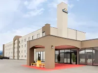Days Inn by Wyndham Cranbrook Conference Centre