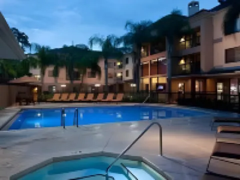 代託納比奇高速公路-機場萬豪萬怡酒店 代託納海灘酒店