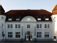 Hotel Alter Kreisbahnhof Hotels in Schleswig