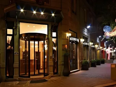 Moderno Hotel in zona Basilica di San Pietro in Ciel d'Oro - Tomba di Sant'Agostino