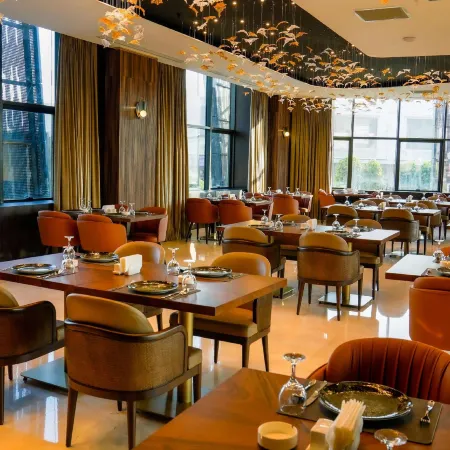 Ramada Hotel & Suites by Wyndham Erbil 32 Park