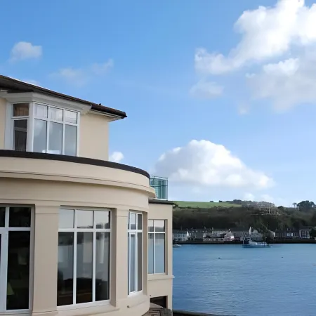 Greenbank Hotel