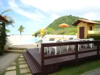 Hotel Joao de Barro - Pools