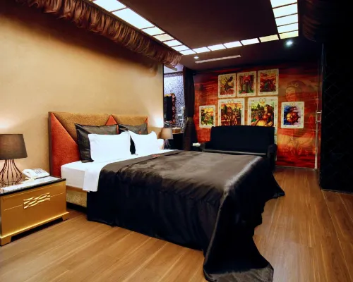 CD Motel Photos