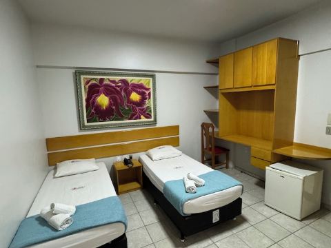 Hotel Gemeos