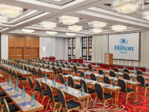 ヒルトン ドレスデン ドレスデンのホテル