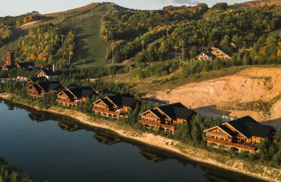 阿爾皮耶希耶多馬酒店