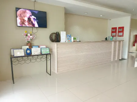 Subic Bay Hostel and Dormitory Отели рядом с достопримечательностью «Университет Филиппины Экстеншен Програм ин Олонгапо»