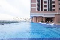 EduSentral Premier Suites Setia Alam - Infinity Pools