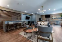 WaterWalk Extended Stay Wichita - parking