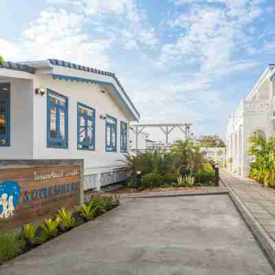 ซัมแวร์ เกาะสีชัง Hotel Exterior