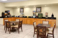 Days Inn by Wyndham Shelby - Morgenmad