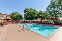 Best Western Kiva Inn - Pool