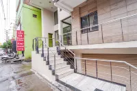 FabHotel Ess Paradise - Nr Bus Stand