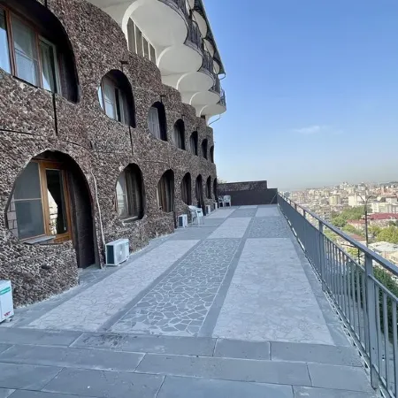 THE HILL Yerevan