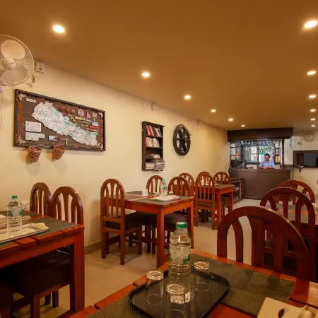 Hotel Nomad Inn