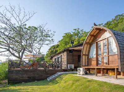 Adventure Base Where You Can Wake up to the Sound Hôtels à : 
