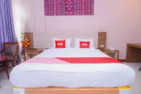 Spot On Junction Hostel Hotels in Makati City