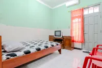 Losmen Panorama Hotel di Panggang