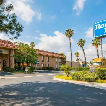 Palm Inn Hotel Near Tyler Mall Riverside