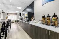 Clarion Pointe Franklin - Nashville Area - breakfast