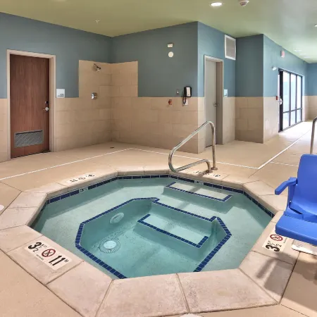Holiday Inn Express & Suites ALBUQUERQUE EAST by IHG