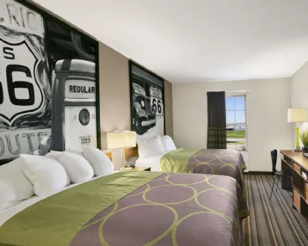 Super 8 by Wyndham Strafford/Springfield Area Hotels in Greene County