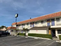 Gilroy Inn