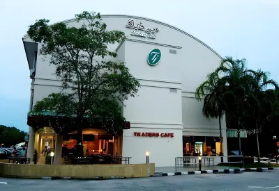 Traders Inn Hotels near Gadong Night Market