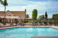 Residence Inn Costa Mesa Newport Beach - Beach
