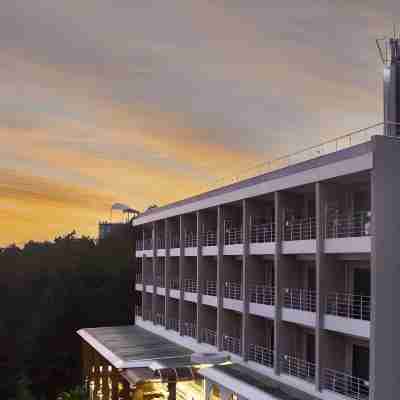 아시아레이크사이드호텔 Hotel Exterior