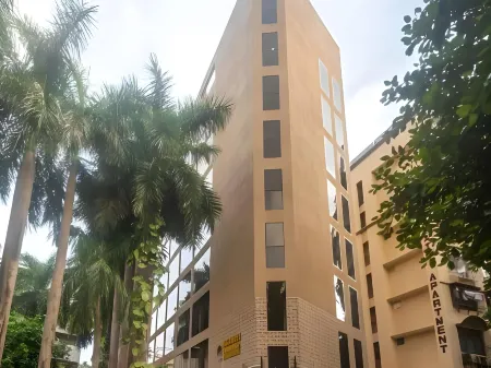 Hotel Mumbai House Andheri East, Mumbai Отели рядом с Аэропорт Чатрапати Шиваджи