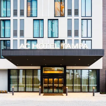 AC Hotel Tampa Airport Отели рядом с достопримечательностью «Стадион «Реймонд Джеймс»»