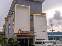 Circle Inn Ao Nam Mao Hotels near Real Rocks Climbing School, rock climbing Krabi, Railay Beach